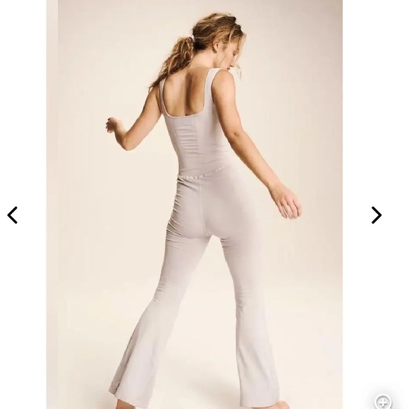 Free People Movement Good Karma Flared Onesie Iced Grey XS/S - Picture 2 of 9